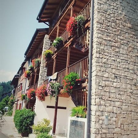 B&B Val Maschi Lamon Ngoại thất bức ảnh